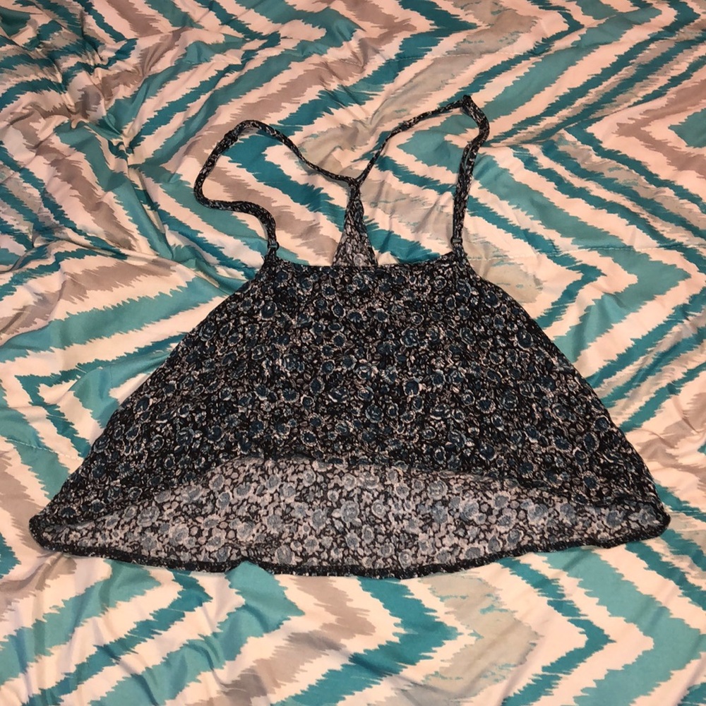 ⭐️American Eagle Crop Top